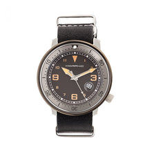 Load image into Gallery viewer, Morphic M58 Series Nato Leather-Band Watch w/ Date - Gunmetal/Black - MPH5803
